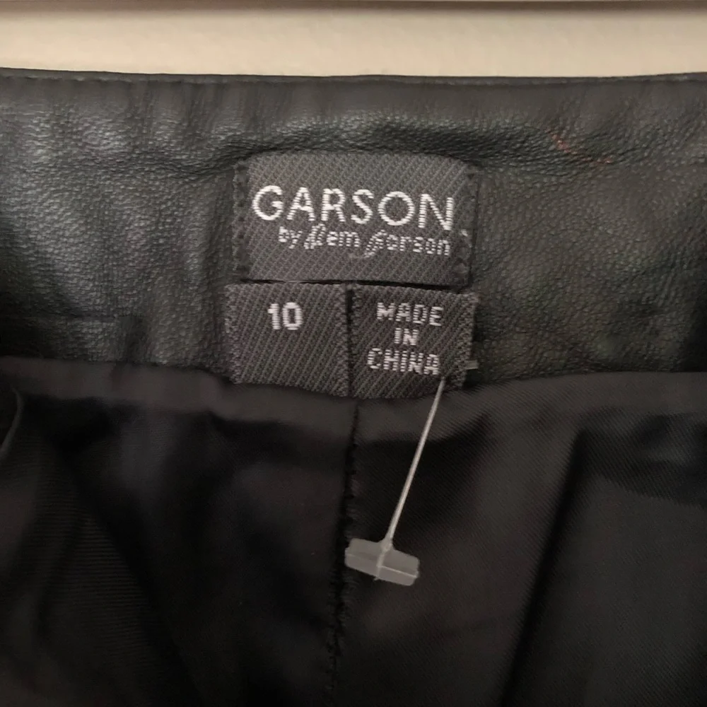 REM GARSON Vintage Black Leather Pants With Side Slits Size 10